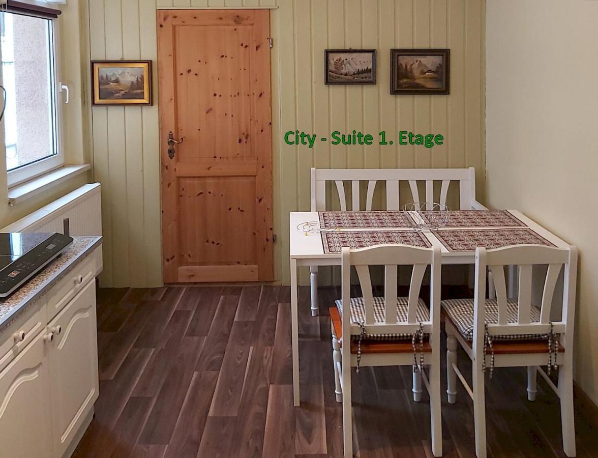 City-Ferienwohnungen-Dresden - Zentral Gelegen Im Haus Louisenstrasse 11 - Dresden-Neustadt Luaran gambar