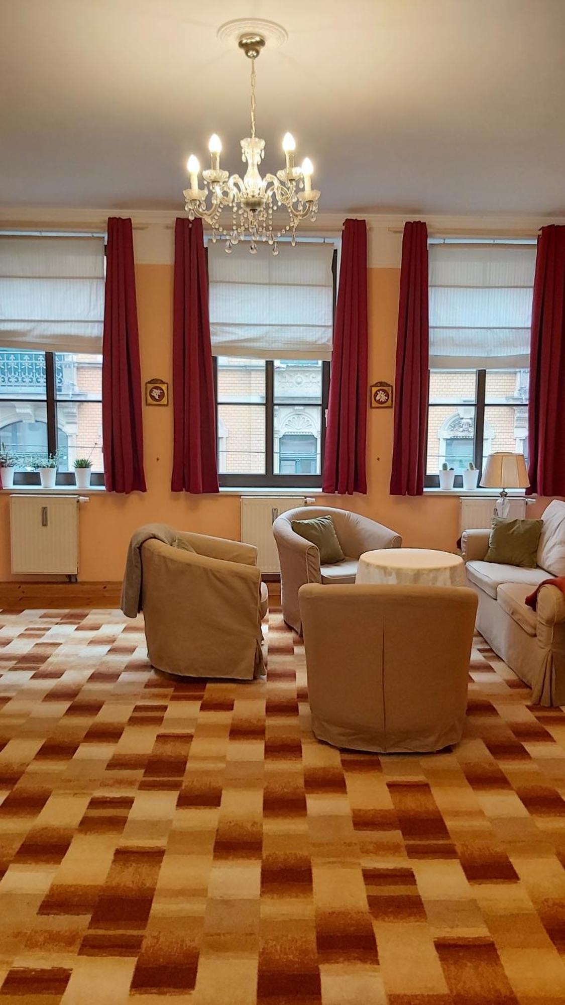 City-Ferienwohnungen-Dresden - Zentral Gelegen Im Haus Louisenstrasse 11 - Dresden-Neustadt Luaran gambar